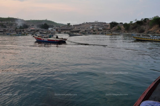 bateau-lubengela.b.1.jpg